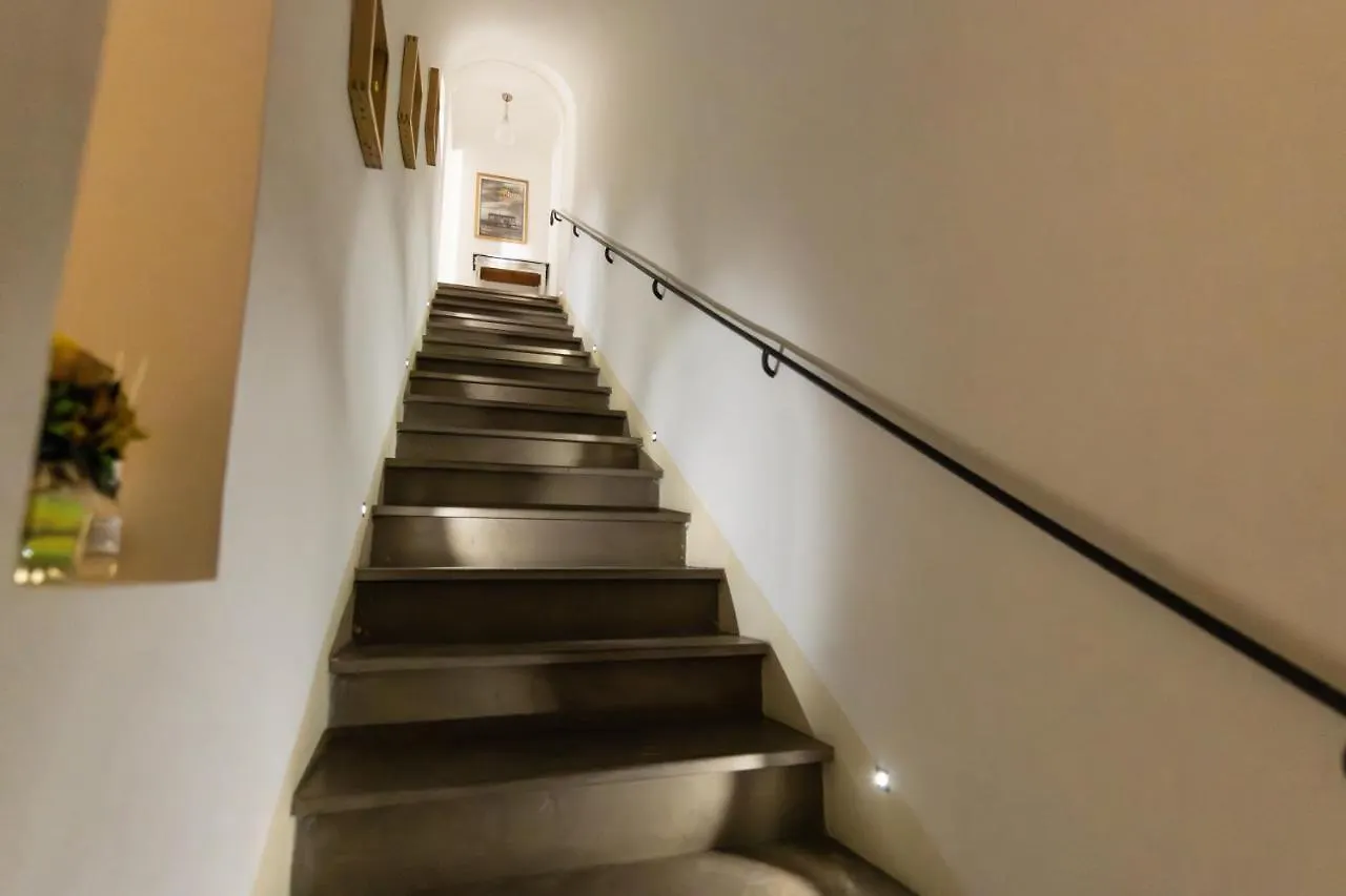Terrazza Dei Sarti Central Volterra Penthouse 6 Beds & More Apartment Italy