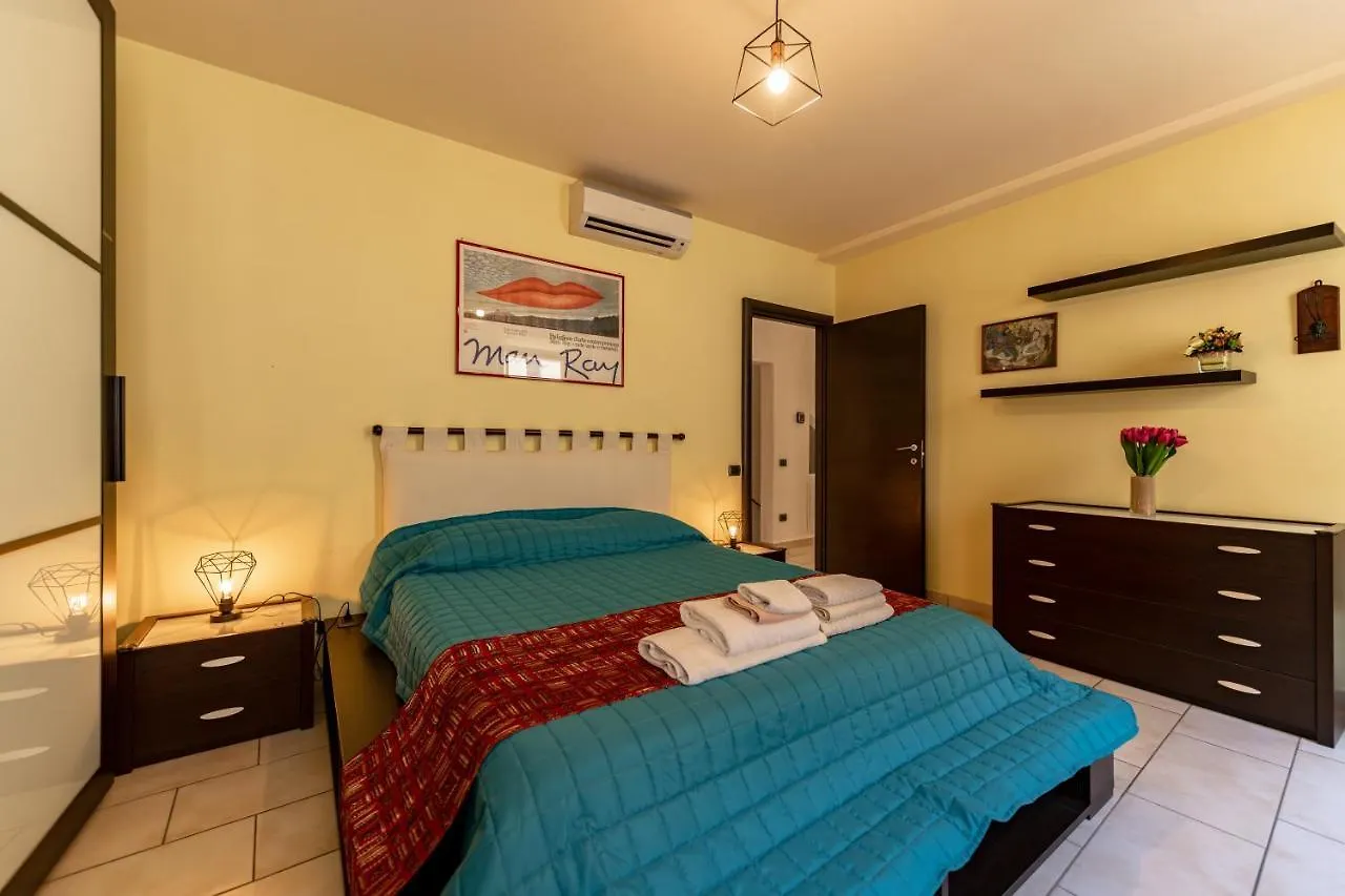 Terrazza Dei Sarti Central Volterra Penthouse 6 Beds & More Apartment