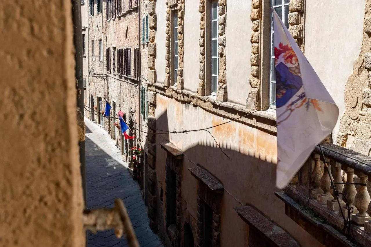 Terrazza Dei Sarti Central Volterra Penthouse 6 Beds & More Apartment 0*,  Italy